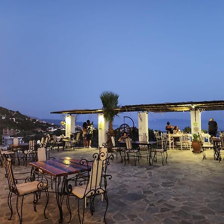 Hotel Panorama Piqeras 외부 사진