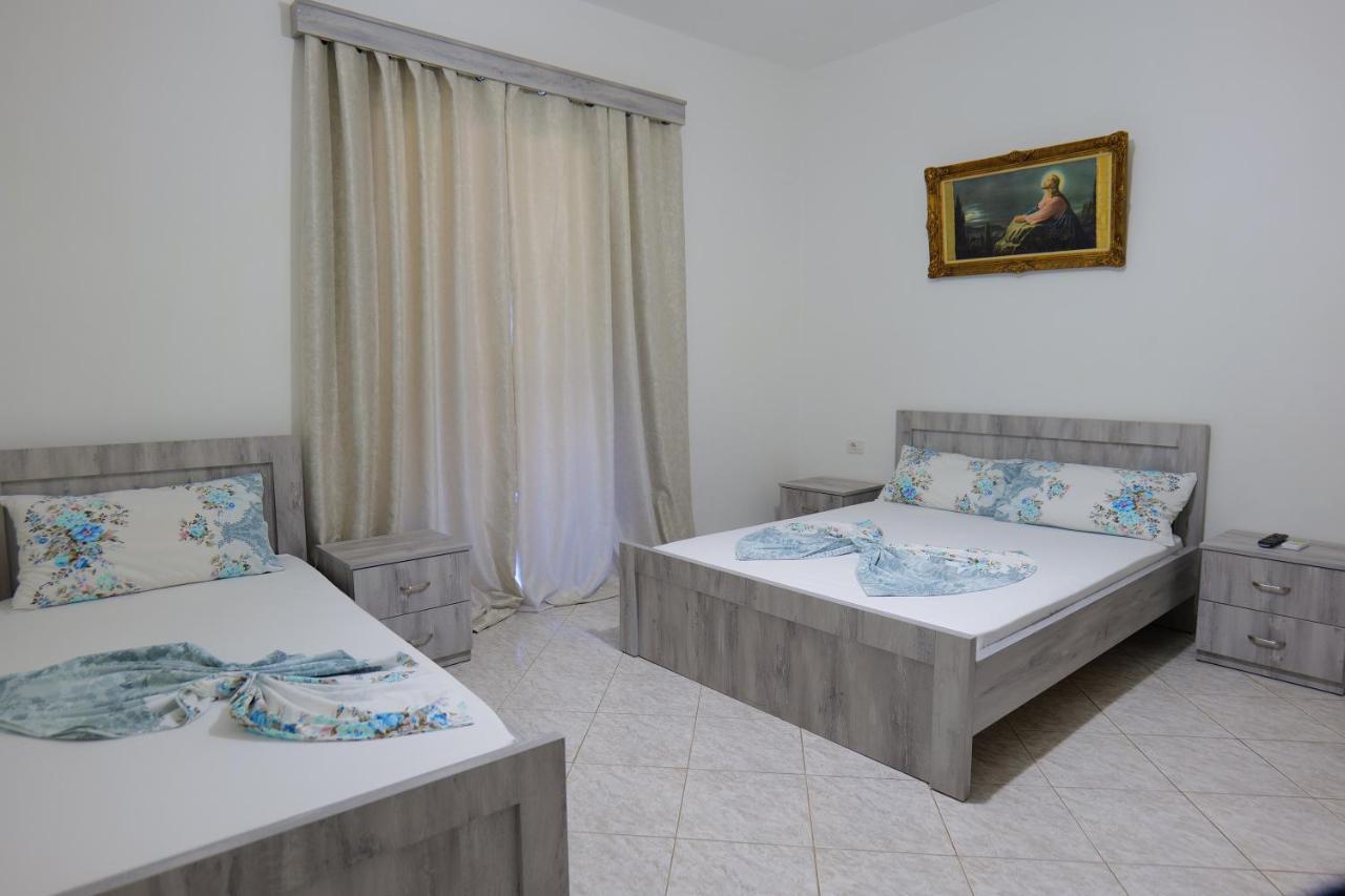 Hotel Panorama Piqeras 외부 사진