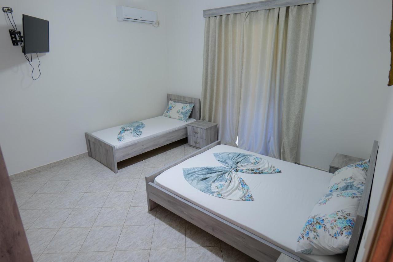 Hotel Panorama Piqeras 외부 사진