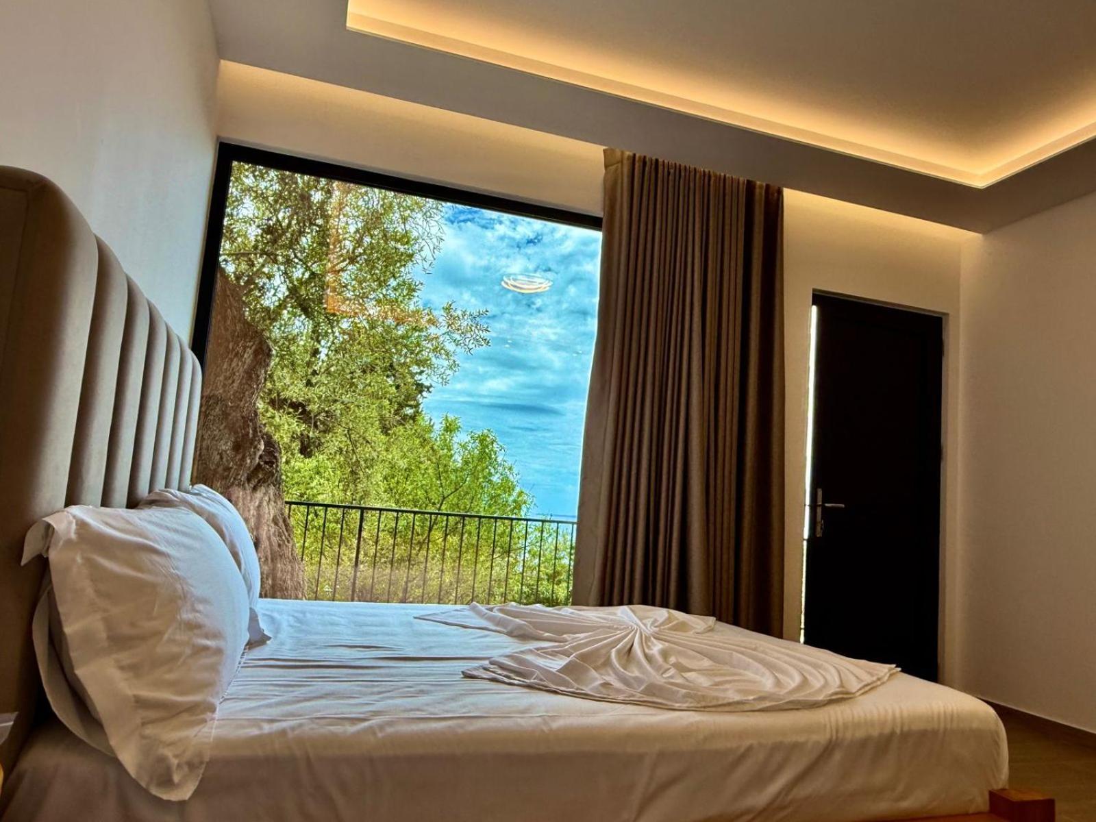 Hotel Panorama Piqeras 객실 사진